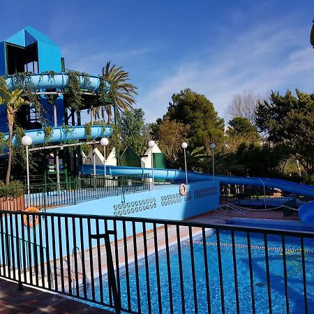 G&G Benalbeach Bil Bil Views Benalmadena Bagian luar foto