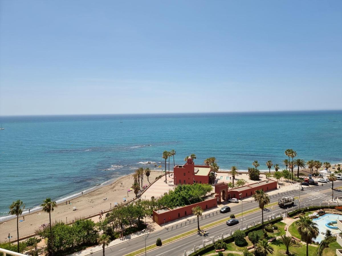 G&G Benalbeach Bil Bil Views Benalmadena Bagian luar foto