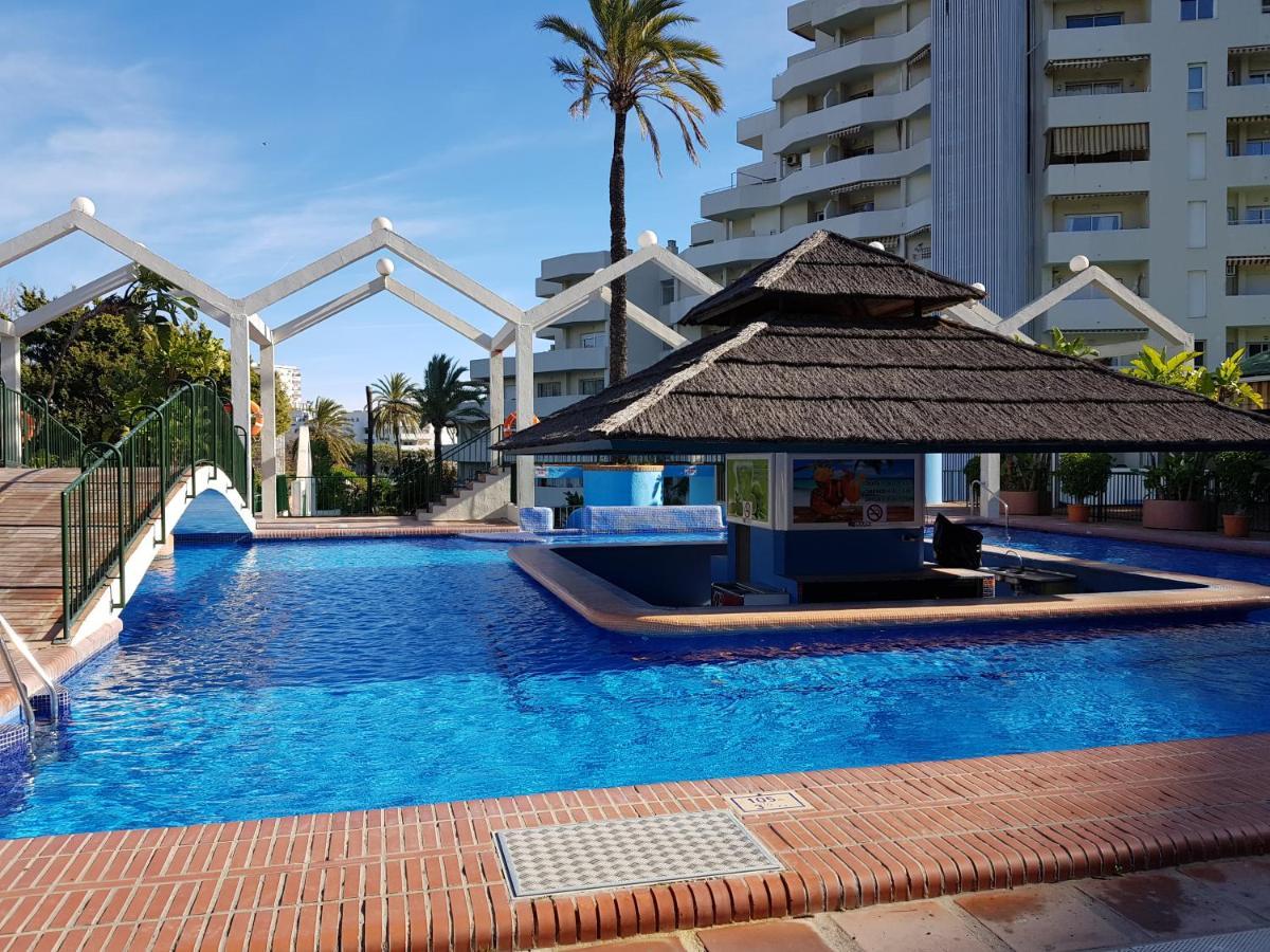 G&G Benalbeach Bil Bil Views Apartment Benalmadena Bagian luar foto