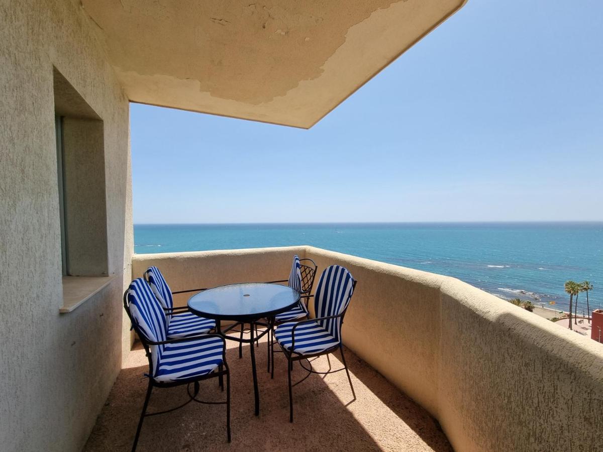 G&G Benalbeach Bil Bil Views Benalmadena Bagian luar foto